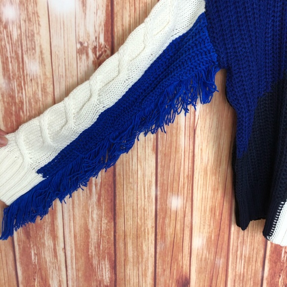 Free Generation Color Block Fringe Sweater NWT (S) - Picture 5 of 15
